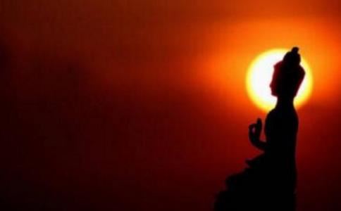 滴水观音摆放客厅什么位置好