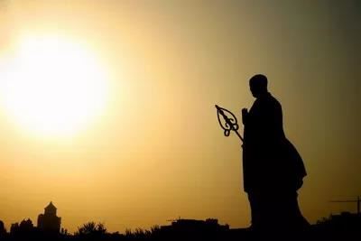 大门朝南的风水好吗，大门坐南朝北风水好吗？