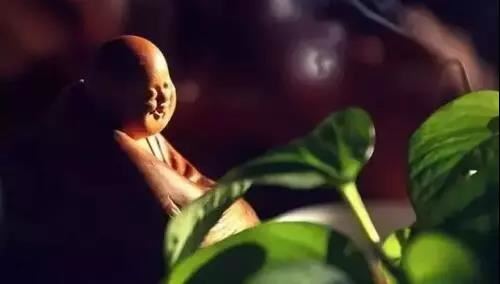 生肖龙应佩戴什么生肖吊坠好？应该注意些什么呢?