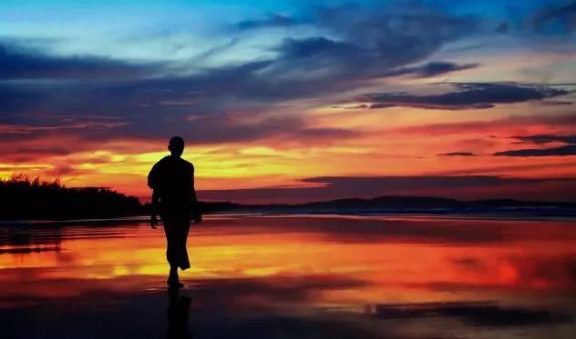 床底放三样最旺财