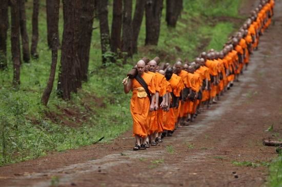 为什么说《阿弥陀经》是超度亡灵的最佳经文？