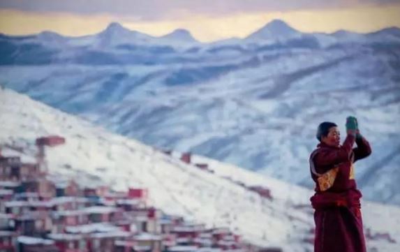 八字算命婚姻怎么看出来的呢女生性格怎么样