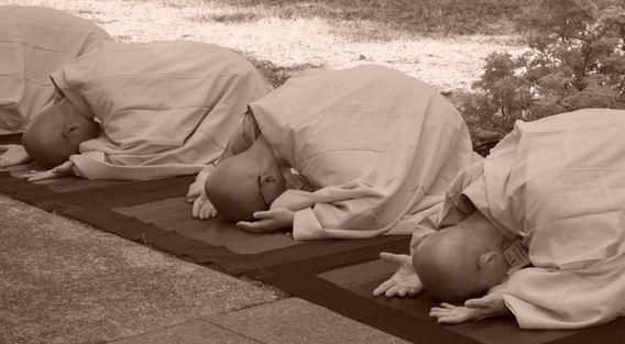 肖虎男喜欢的女生类型是什么？喜欢浪漫有自信的女生