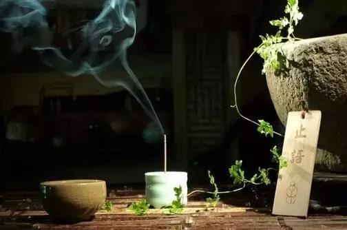 如何测生辰八字合不合适呢女孩 如何测生辰八字合不合适呢