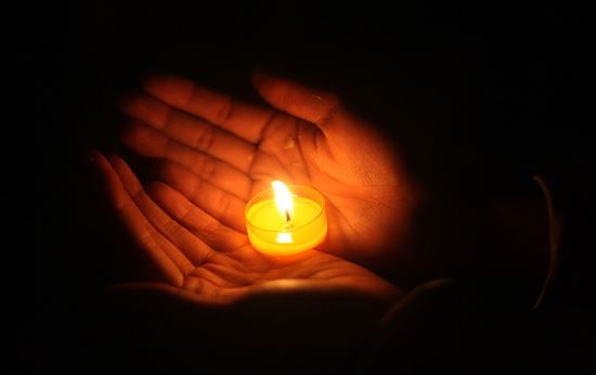 79年属羊人一生婚姻状况， 幸福独立家庭和睦？