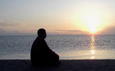 铠的寓意男孩名字，恺字取名男孩有寓意？