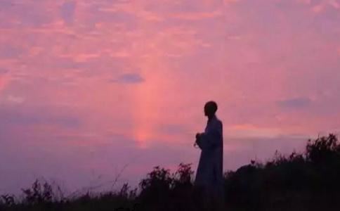 名字中带沣字好不好？