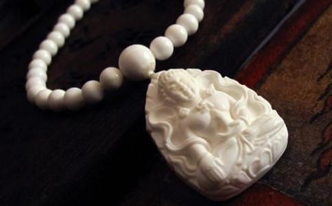 吴姓男宝名字简单