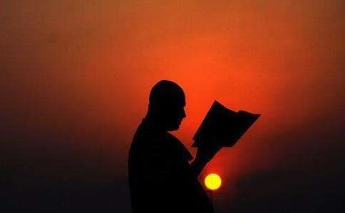 额头突出面相代表什么?