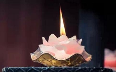 蛇年名字中带什么偏旁好听