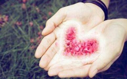 带坤字的女孩名字